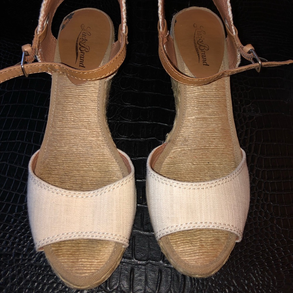 Lucky Brand Sandals SZ 7.8